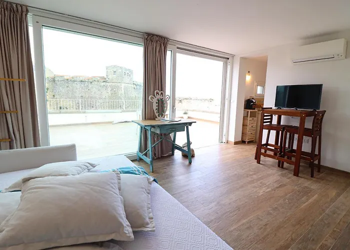 Semesterbostad Svevas Cozy With Sea View Otranto