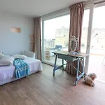 Svevas Cozy With Sea View Semesterbostad