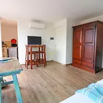 Svevas Cozy With Sea View Semesterbostad Otranto