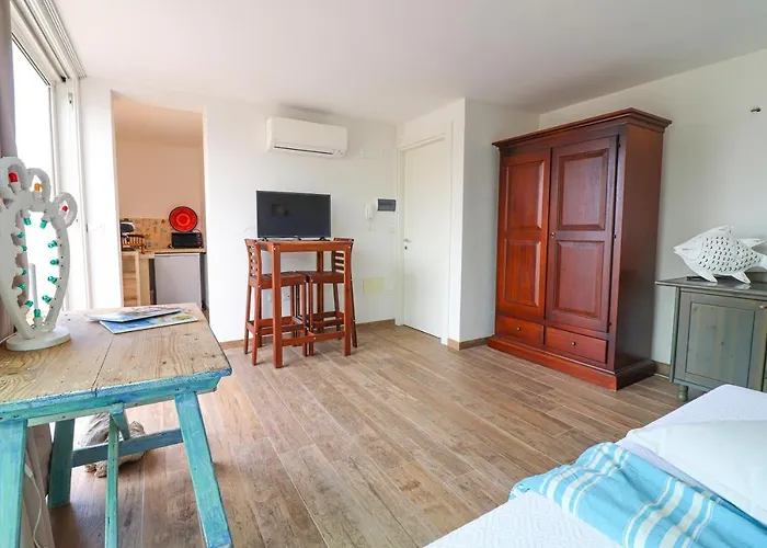 Svevas Cozy With Sea View بيت للعطل أوترانتو